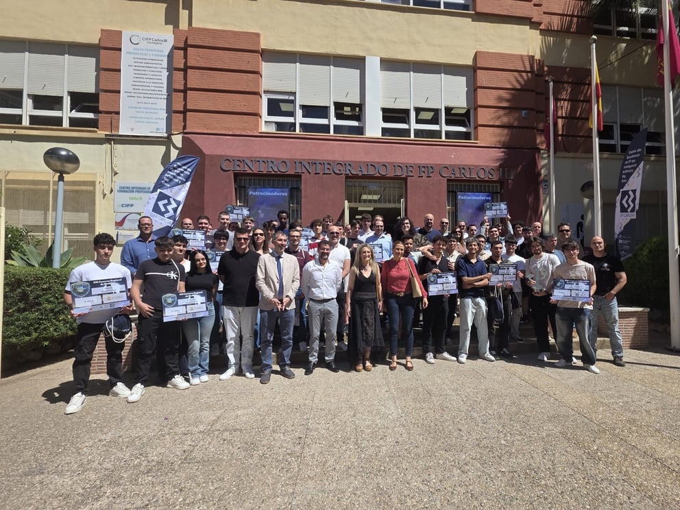 https://8585196.fs1.hubspotusercontent-na1.net/hubfs/8585196/Redes%20Sociales/Olimpiada%20informatica%20region%20de%20murcia_2026_1.jpeg