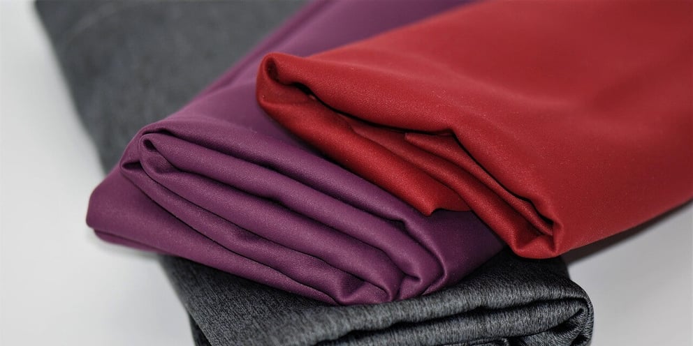 https://8585196.fs1.hubspotusercontent-na1.net/hubfs/8585196/fabrics-6547128_1280%20%281%29.jpg